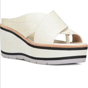 donald pliner arya slides